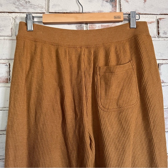 Aerie waffle joggers with pockets sizes medium - Picture 6 of 7